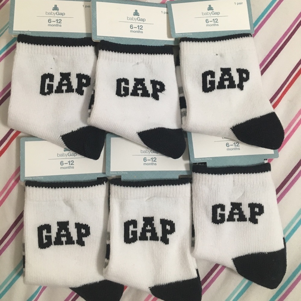 NEW! 12-Pack baby Gap Socks (6-12 Months)